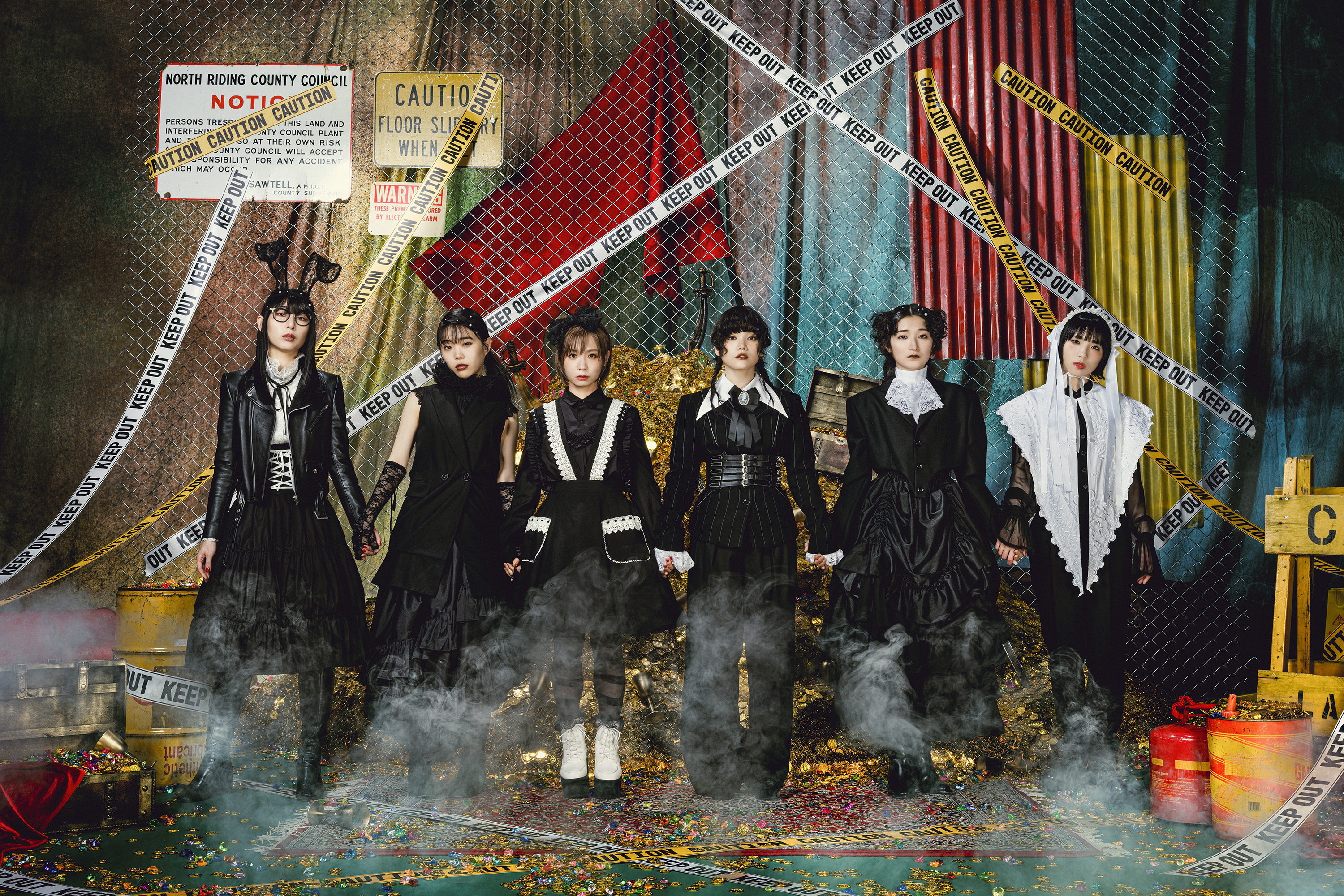 bish_exhivisual_main